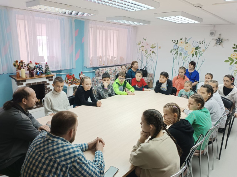 Встреча в детском доме.